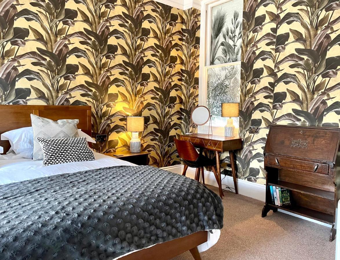 The Earlsdale Bed And Breakfast Ilfracombe Eksteriør billede