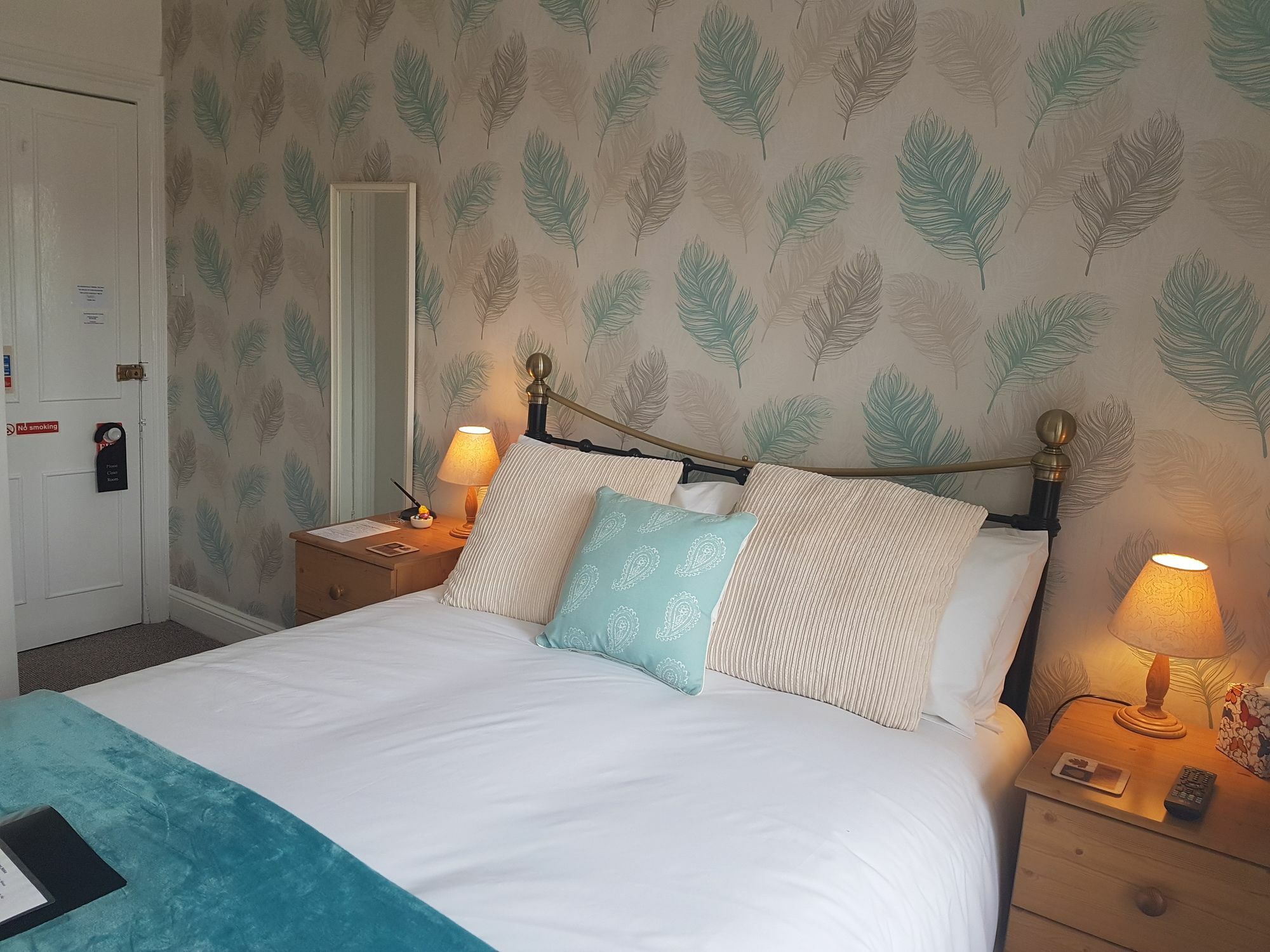 The Earlsdale Bed And Breakfast Ilfracombe Eksteriør billede
