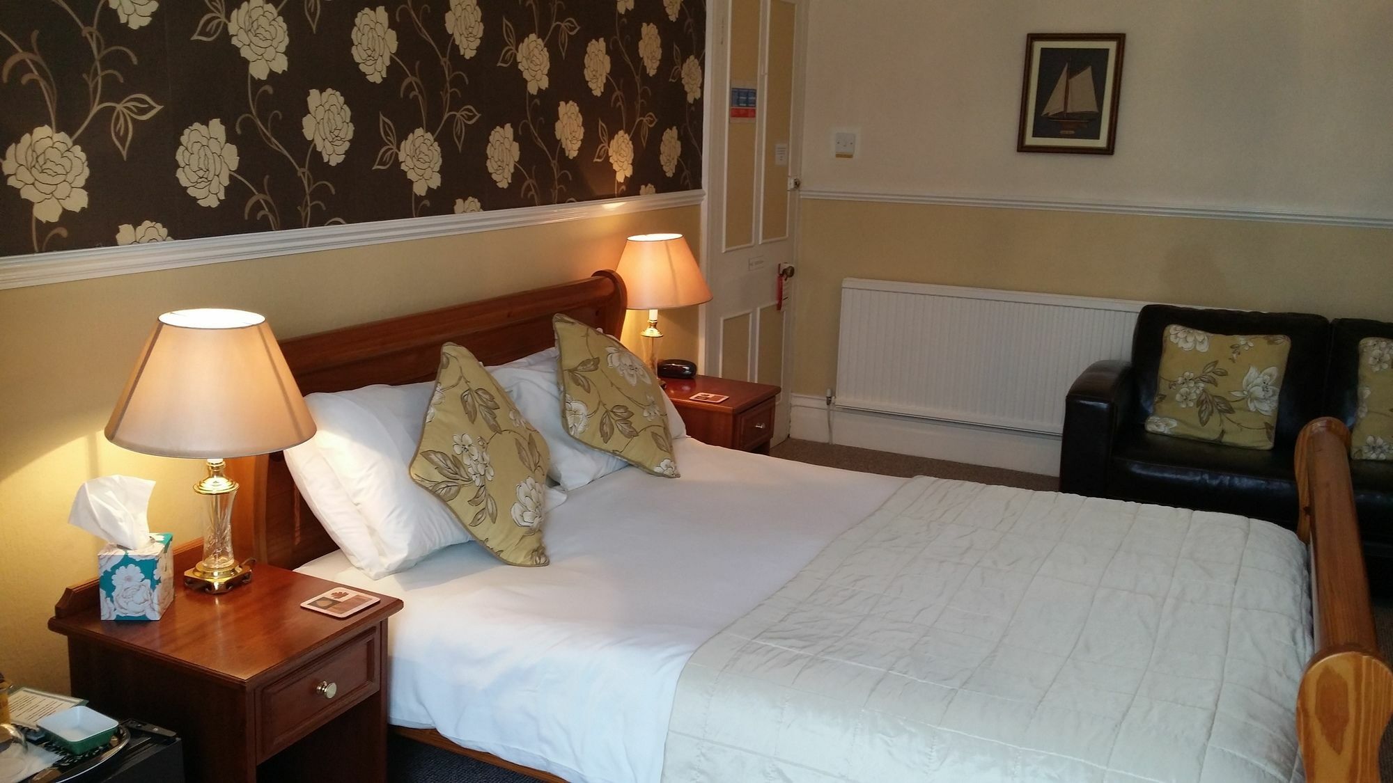 The Earlsdale Bed And Breakfast Ilfracombe Eksteriør billede